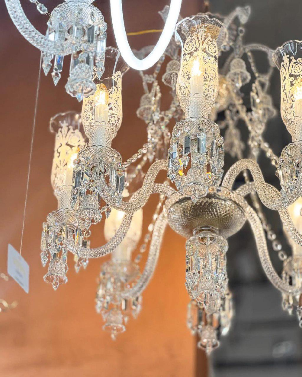 Светильники в стиле Baccara — воплощение изысканной классики и роскоши.