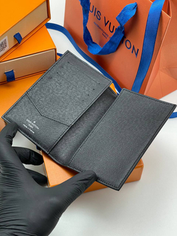 Обложка для паспорта Louis Vuitton