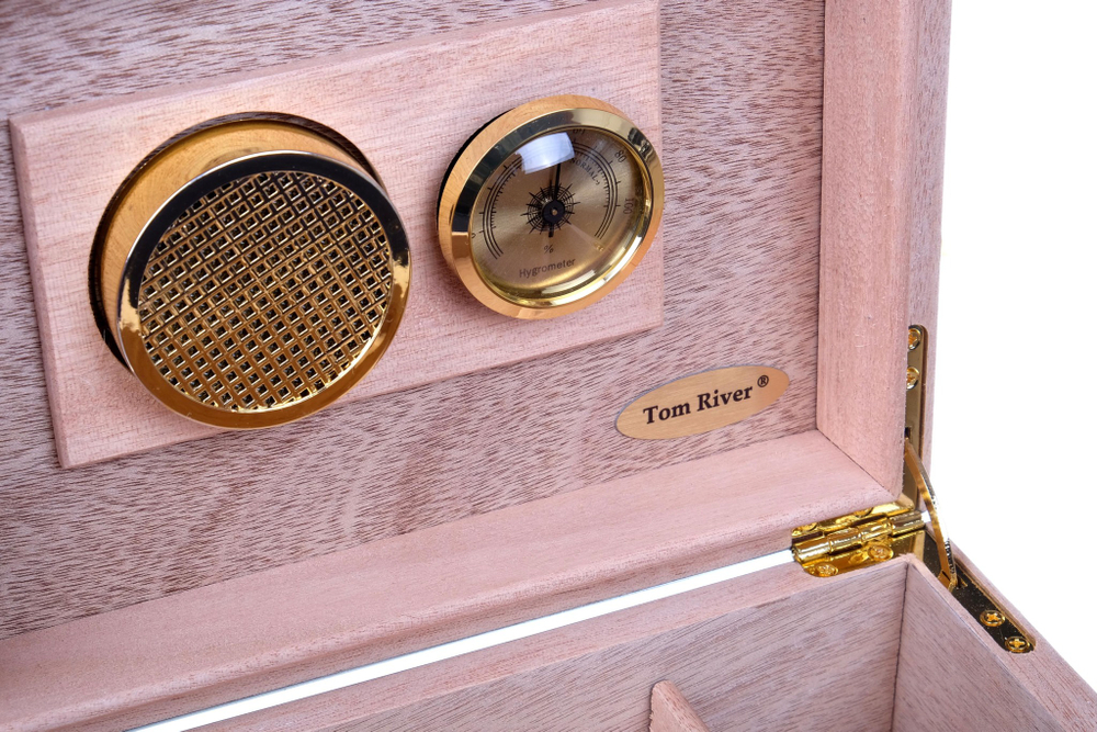 Хьюмидор Tom River на 15 сигар, Зебрано 560-654