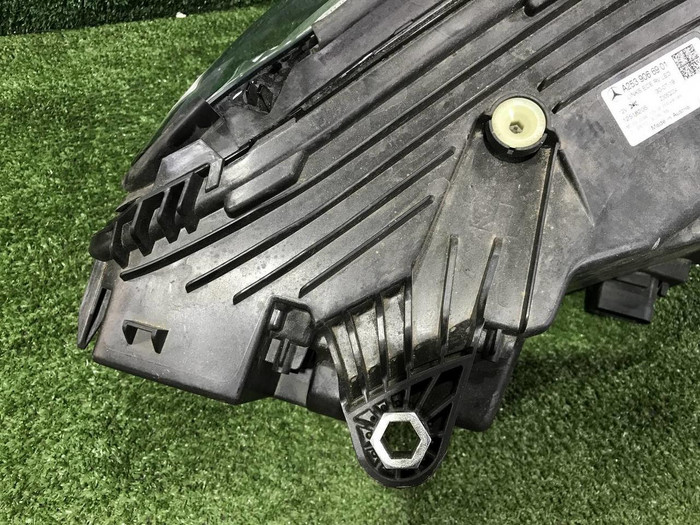 Фара левая Mercedes GLC X253 (2019-2022) LED