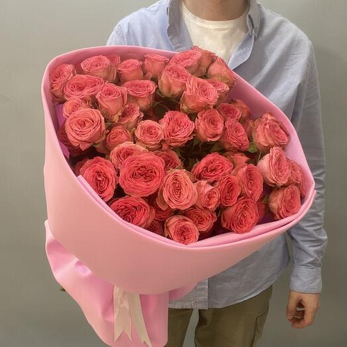 Монобукет из 11 кустовых роз Элисана. Монобукет 026 Chalet Green