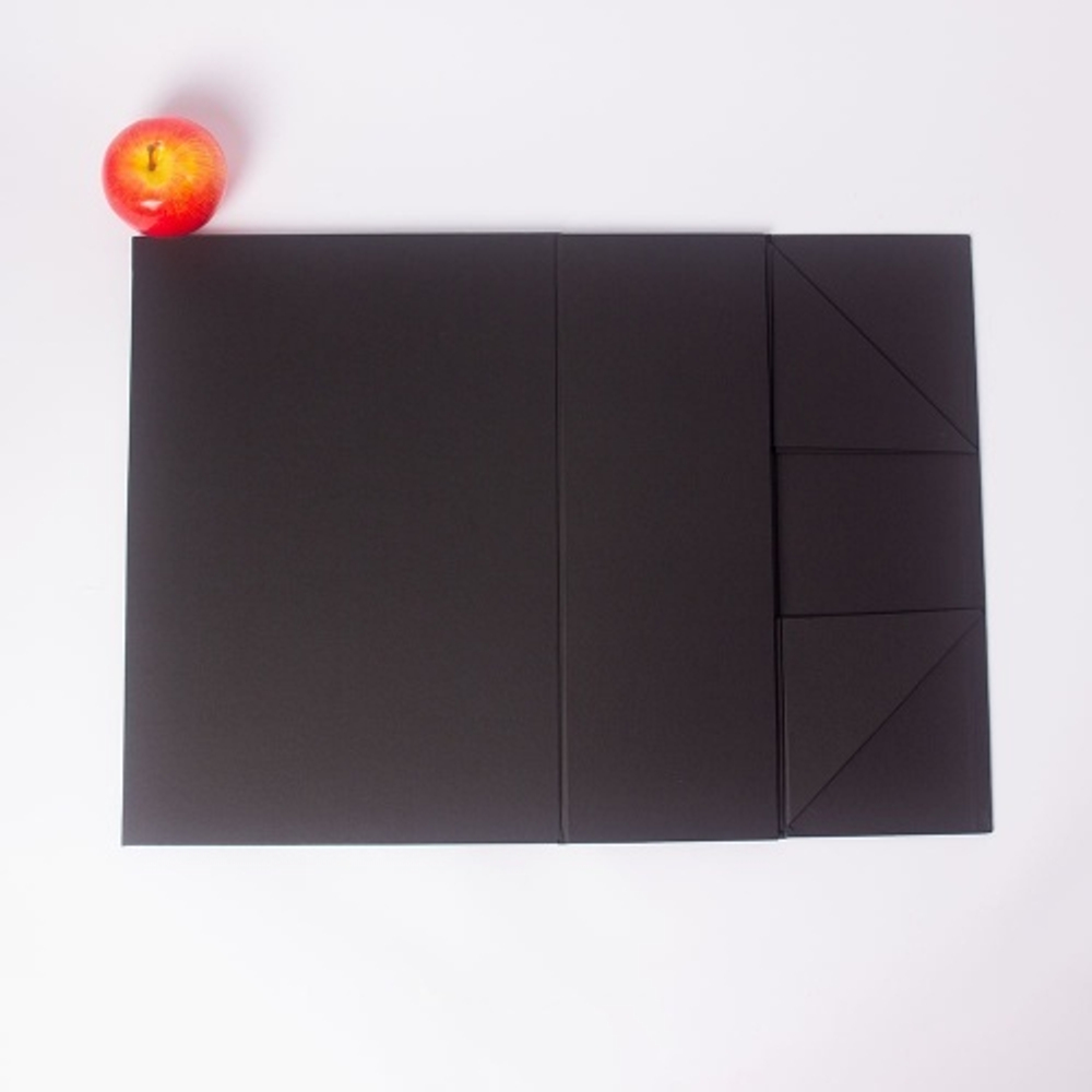 Коробка самосборная на магнитах 39х13х28, черный, дизайнерская бумага