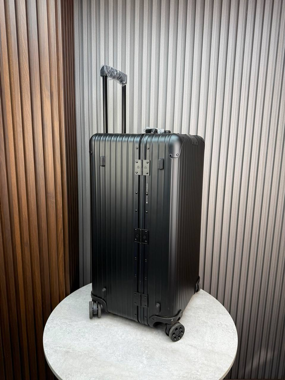 Чемодан Rimowa