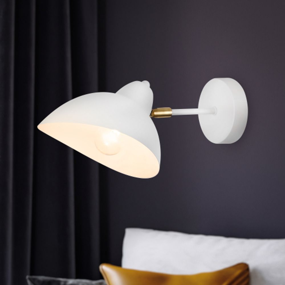 Светильник уличный ЭРА SL-PL30-CLR на солнечной батарее пластик цветной 32 см