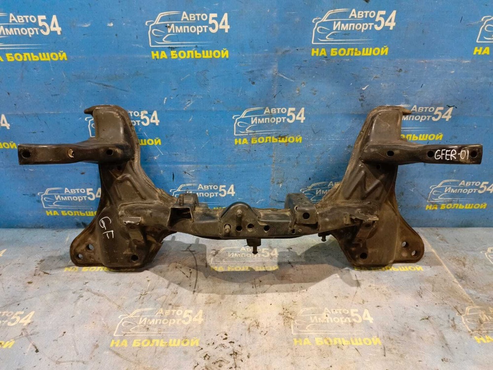 Балка передняя поперечная MAZDA CAPELLA 1998