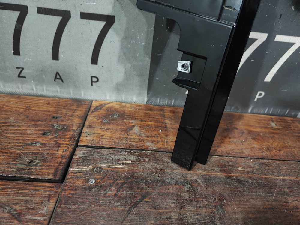 Накладка стойки двери задней правой Haval F7 2 24-нв Б/У Оригинал 6213140XKN02A