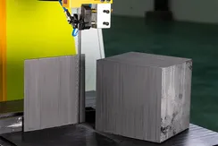 Вертикальный ленточнопильный станок SHX-600, SMTG