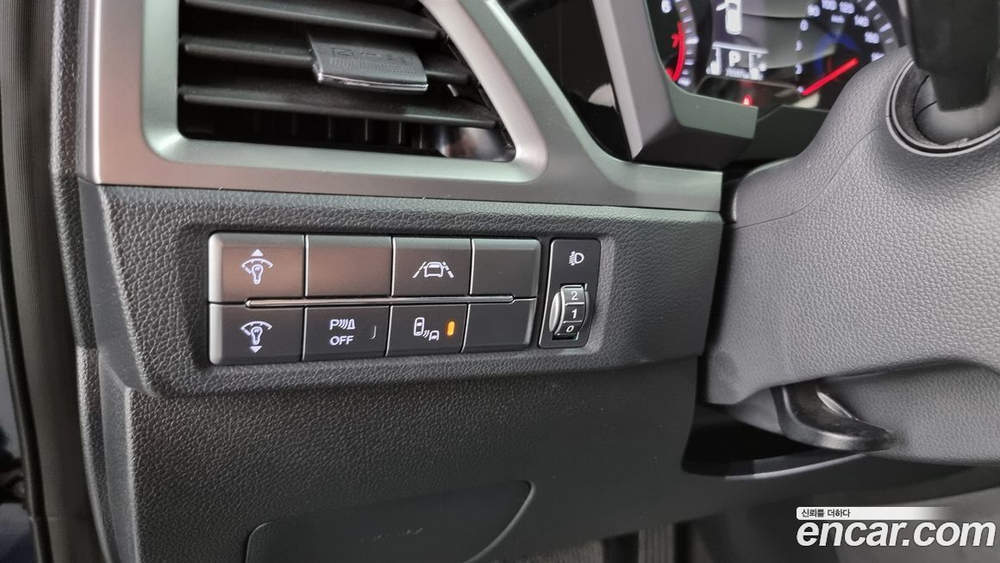 KG Mobility (Ssangyong) Beautiful Korando Бензин 1.5 2WD C5 (09.2019)