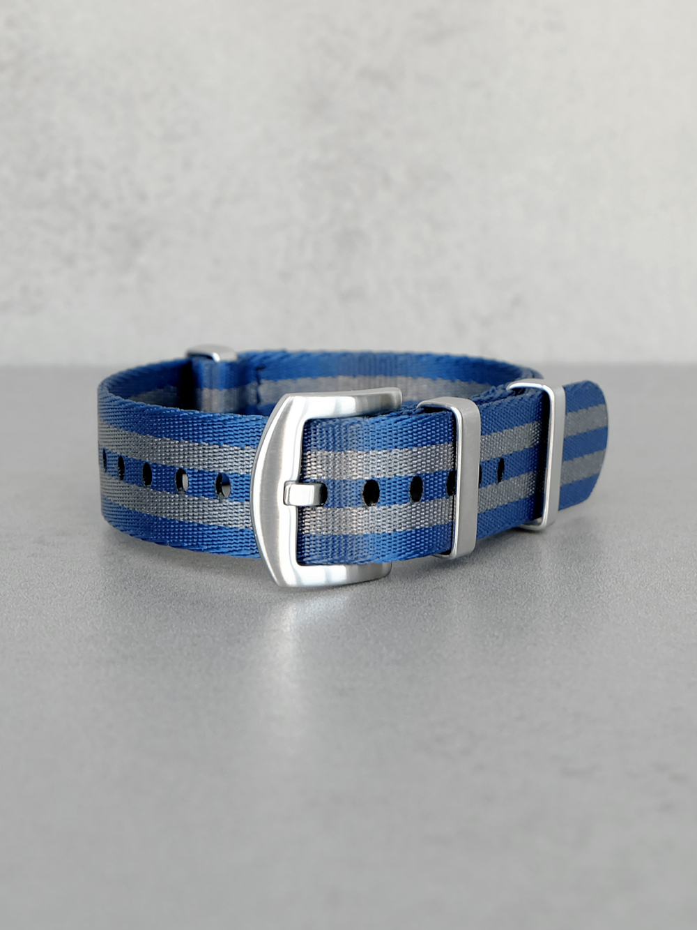 Nato Strap Premium - нейлоновый ремешок для часов