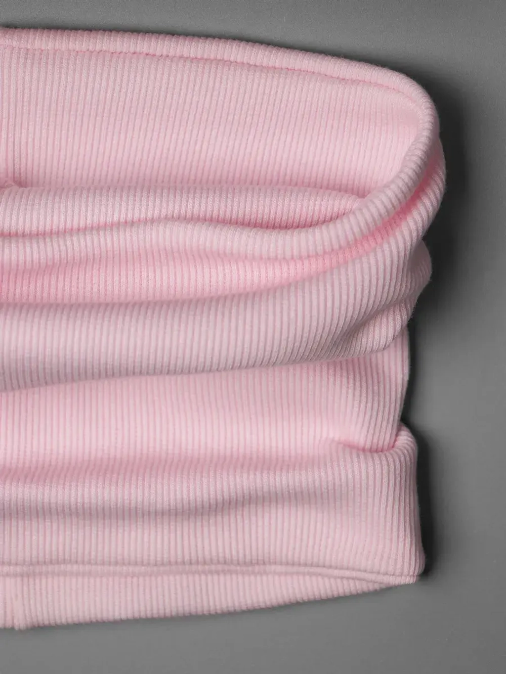 Шапка для девочки на осень