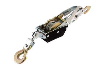 Рычажная лебедка SPARTA тяга - 1.5 т, подъем - 0.6 т, одинарное храповое колесо 522155