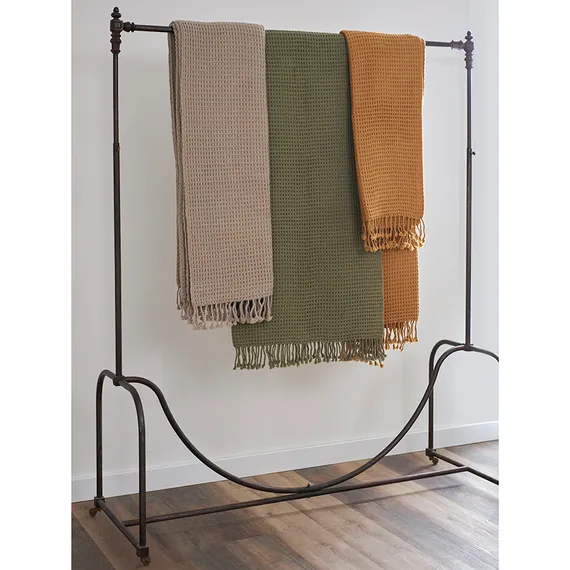 Плед из шерсти цвета охры из коллекции essential, 130х180 см