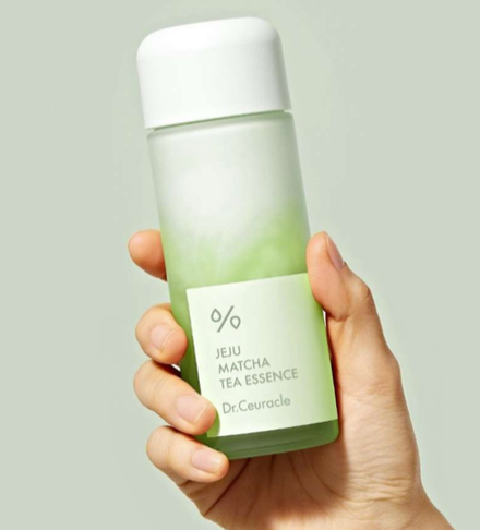 Двухфазная эссенция на основе гидролата зеленого чая и экстракта матча Dr.Ceuracle Jeju Matcha Tea Essence, 150ml