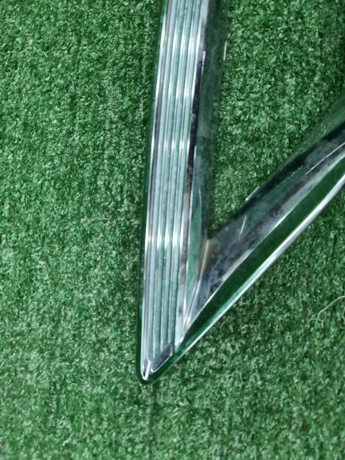 Молдинг переднего бампера Chery Tiggo 8 Pro 21-нв