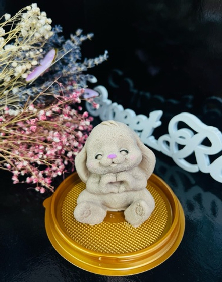 Шоколадная фигурка Зайка лайкер (глазурь)