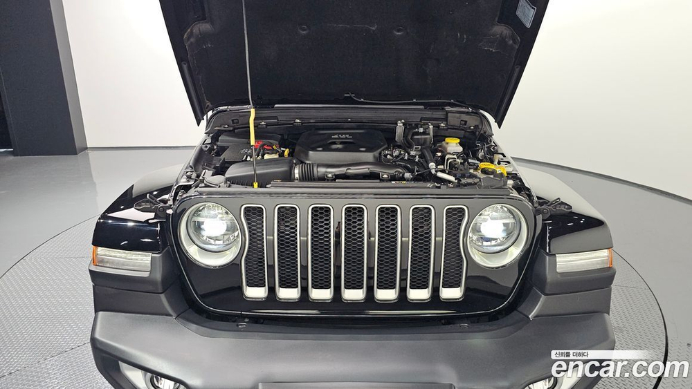 Jeep Wrangler (JL) 2.0 Overland 4 двери (12.2020)