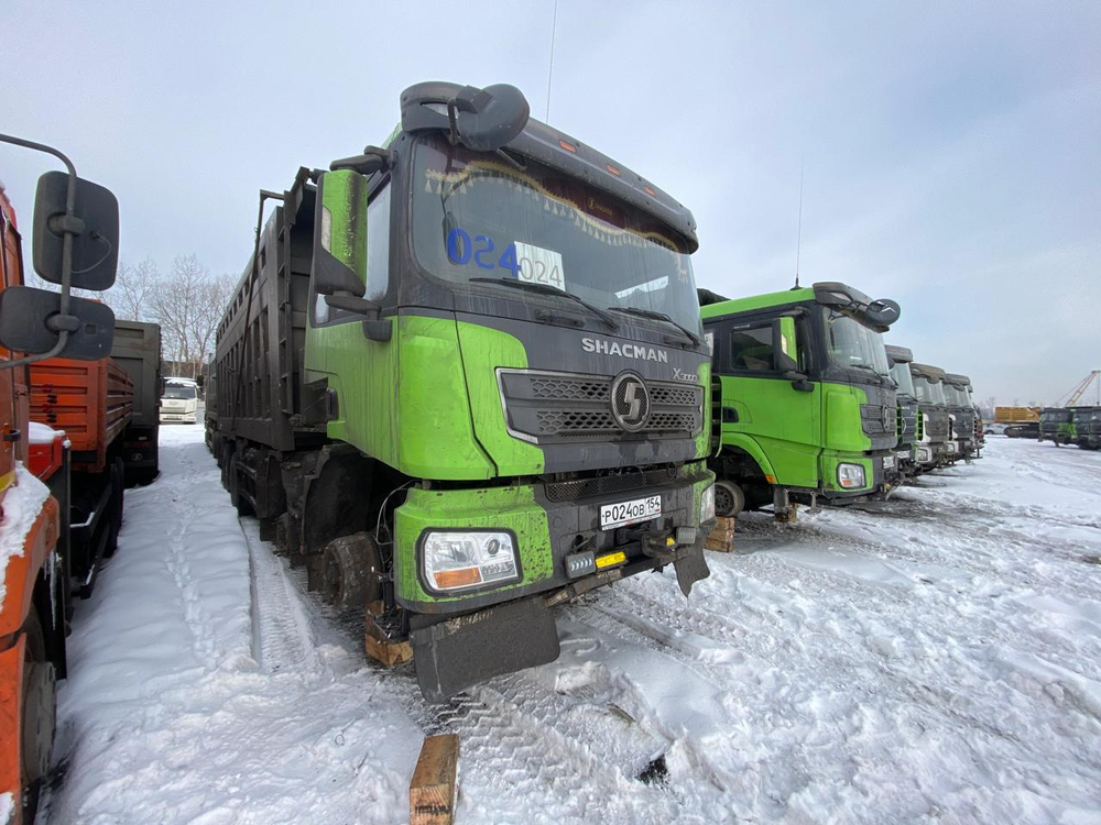 Shacman (Shaanxi) SX* 8x4 Самосвал SX33186T366 (Дизельный, 11,6 л, 369 л.с., МТ)