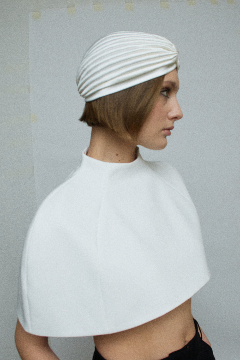 Чалма с драпировкой белая