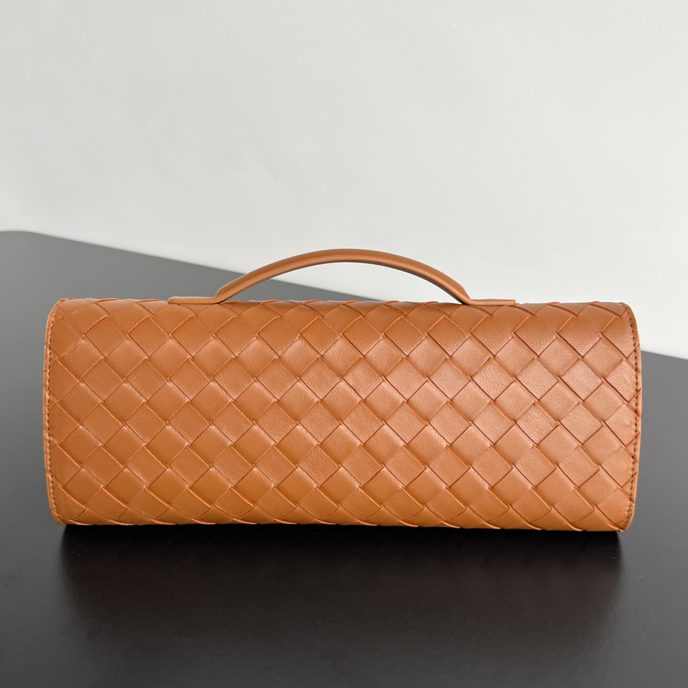 Bottega Veneta Long Clutch Andiamo With Handle