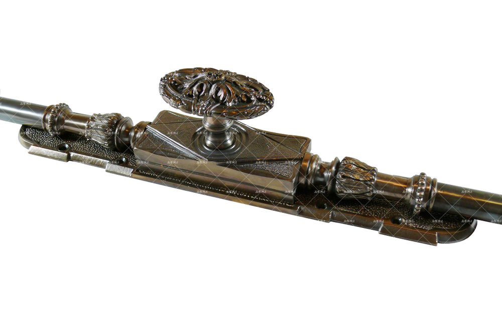 Кремон большой для двери