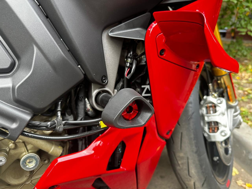 Evotech-rc Слайдеры в раму Ducati Streetfighter V4 (2020+) DEFA-064