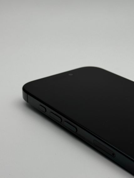 iPhone 16 Pro 256Gb Black Titanium