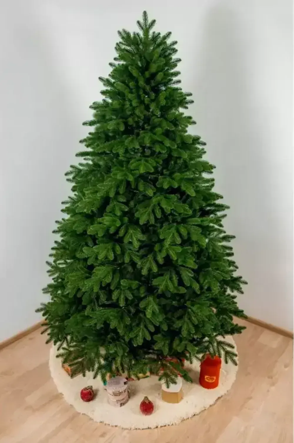 литая елка "Наоми"