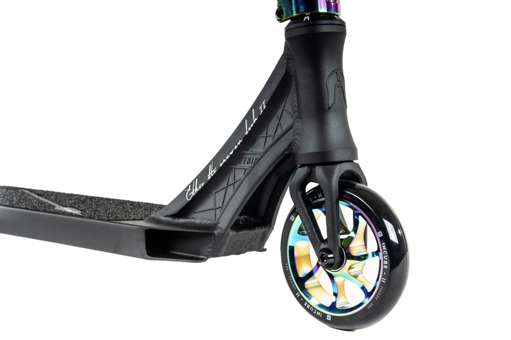 Самокат Ethic Complete Scooter Erawan V2 "M" Neochrome