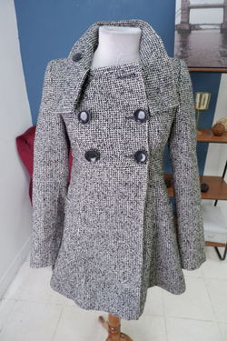 Пальто "Леди Каприз"шерстяное 40 размер