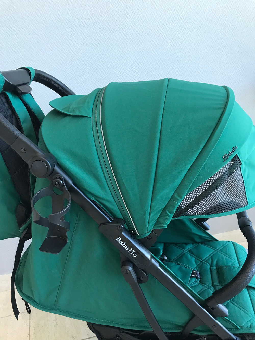 Коляска прогулочная Babalo 2024 Изумрудный текстиль на черной раме