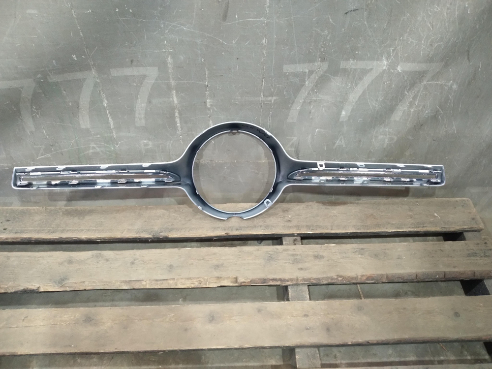 Решетка радиатора Mercedes GLE (V167) AMG  Б/У Оригинал a1678886200