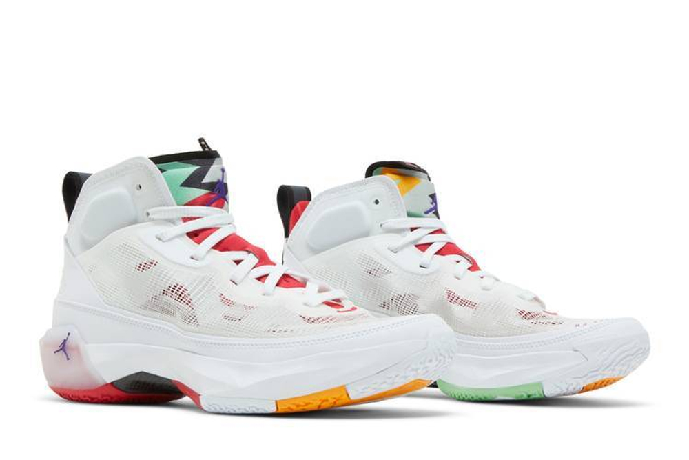 Кроссовки Jordan Air Jordan 37 "Hare"