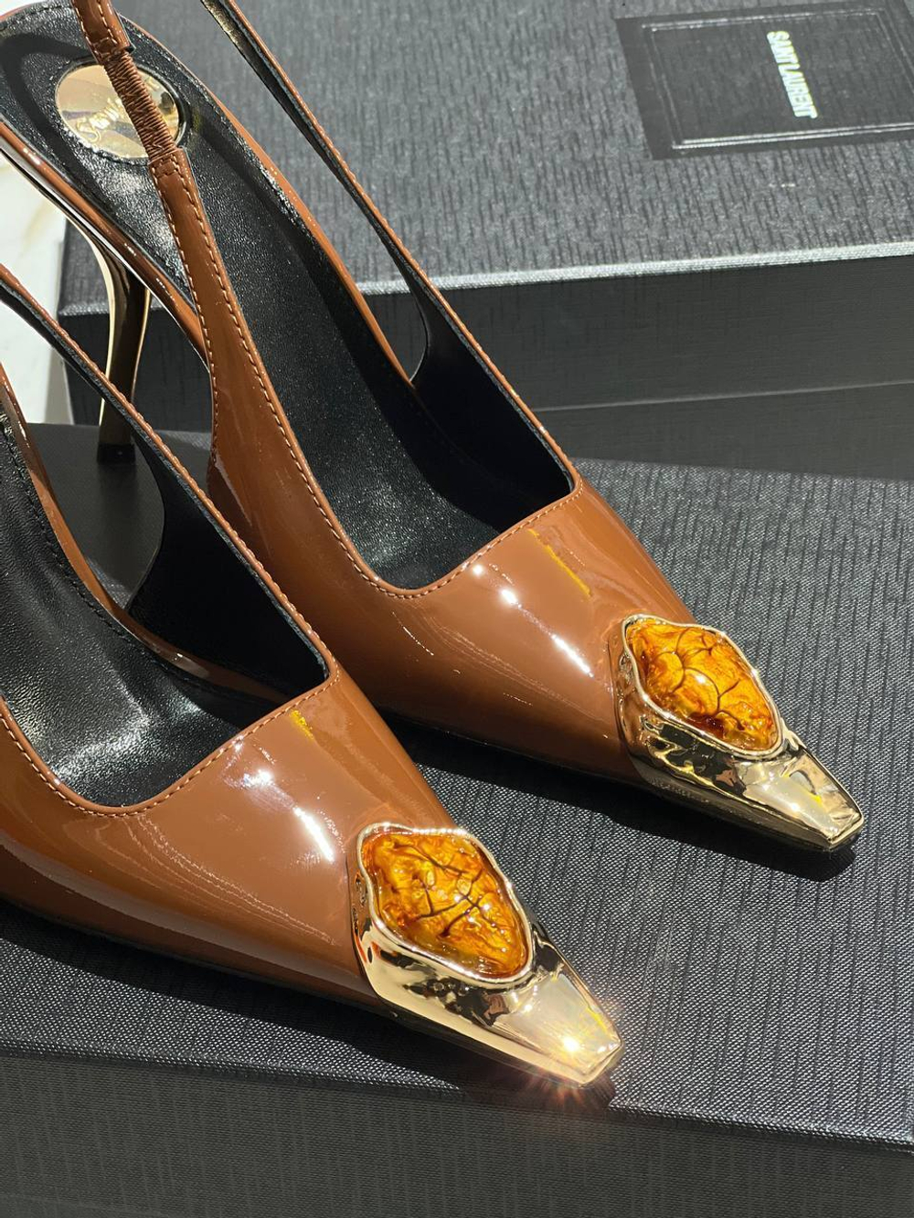 Босоножки Yves Saint Laurent, арт. 467949162