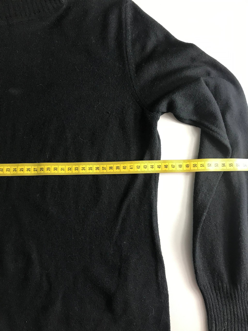 Джемпер Finn Flare теплый, маркировка L, визуально на 48 размер