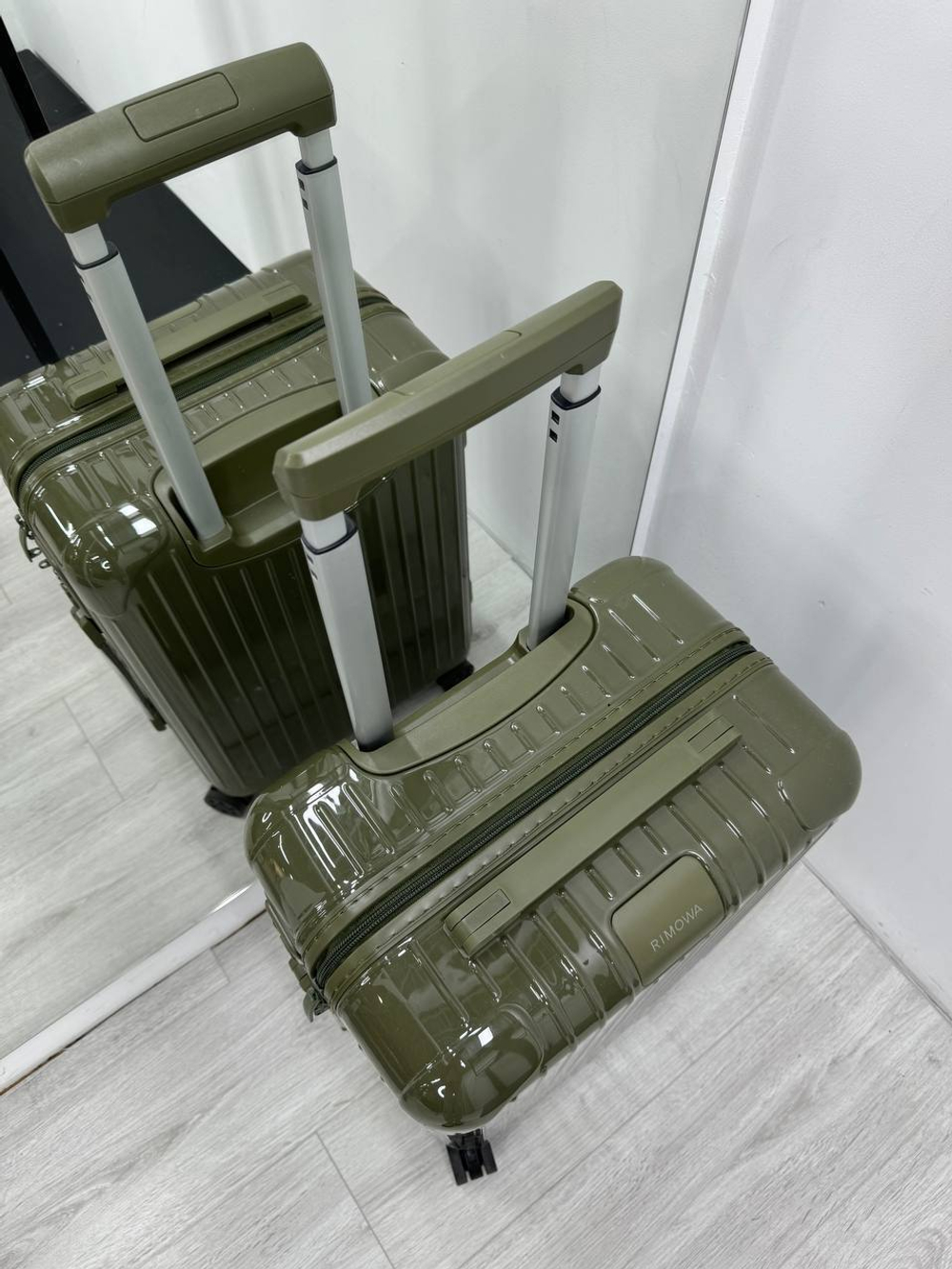 Чемодан Rimowa
