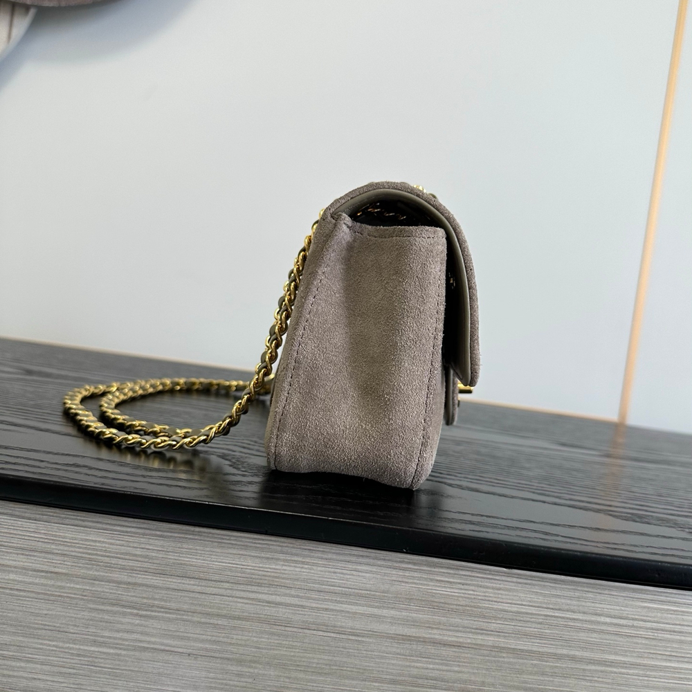 Chanel Mini Classic Handbag 20 cm