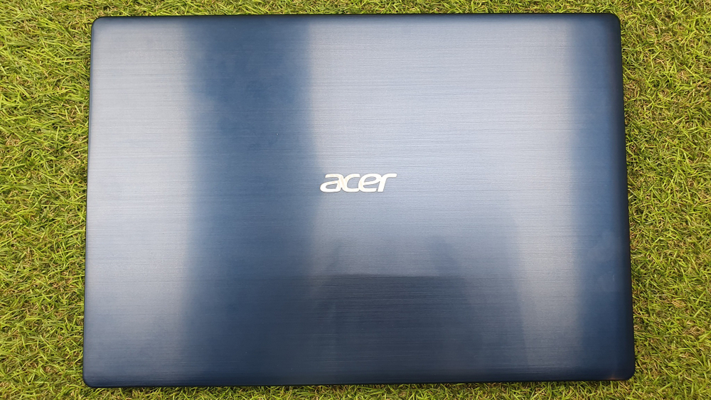 Ультрабук Acer Swift 3 /i3-7100U/SSD256/FHD