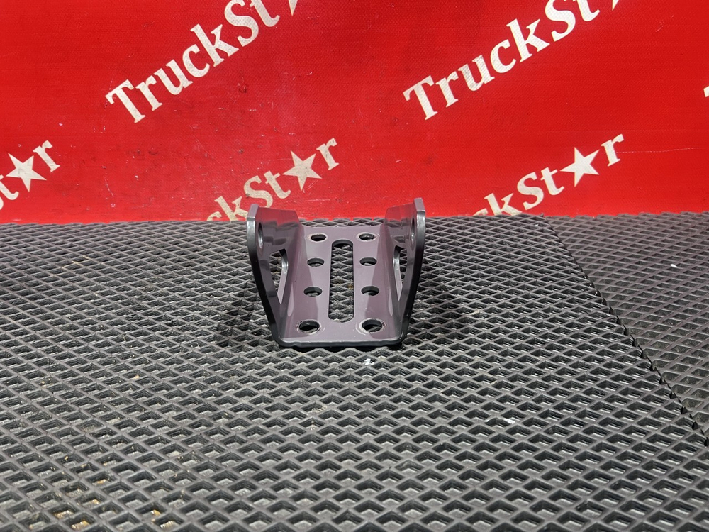 Кронштейн амортизатора заднего 2021 г