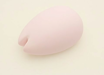 Розовый вибромассажер для женщин IROHA SAKURA