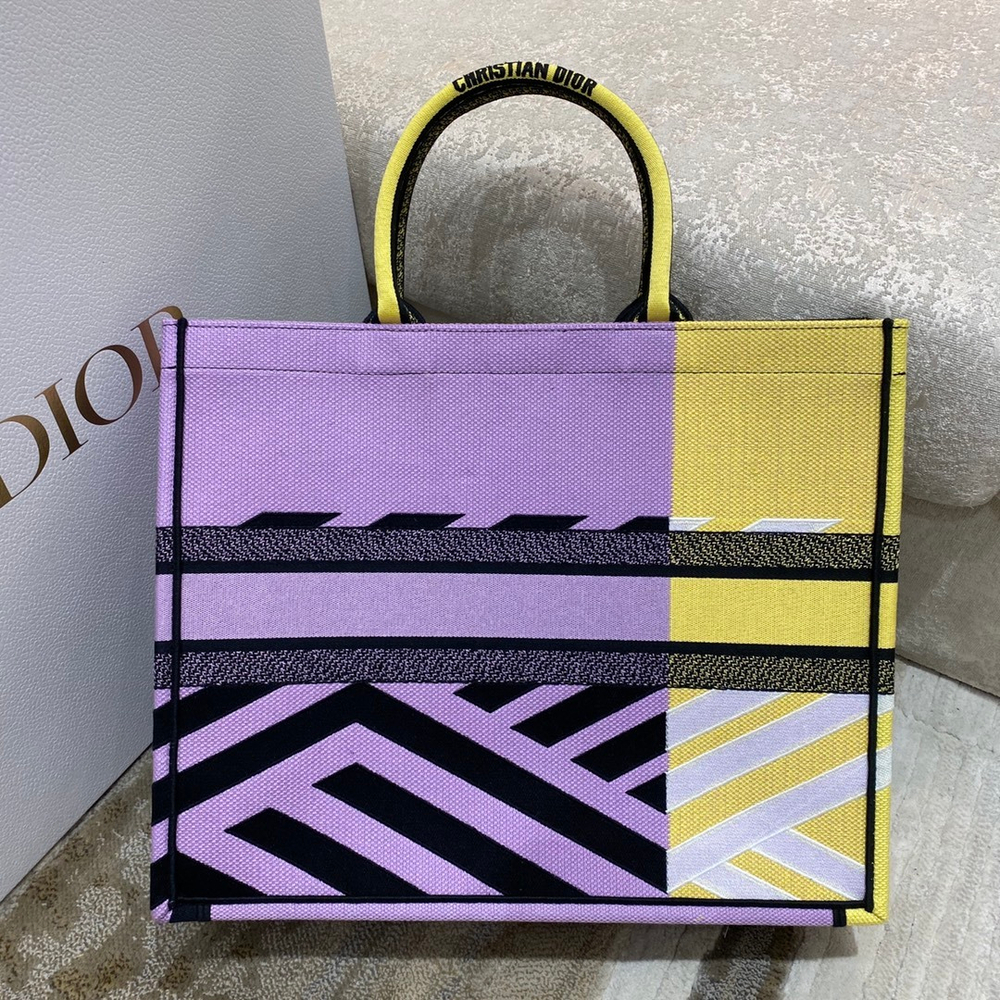 Christian Dior Book Tote 42 cm