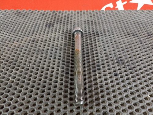 Болт постели коленвала 2020 год.