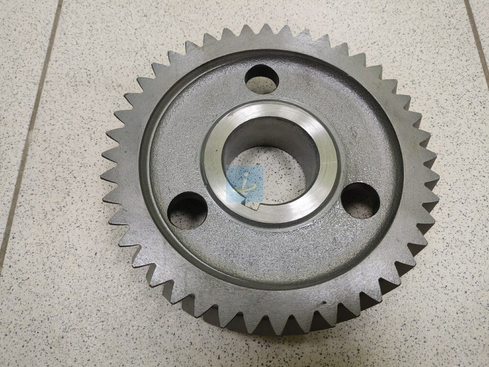 Шестерня 4-й передачи пром.вала (z-44) 238А-1701053