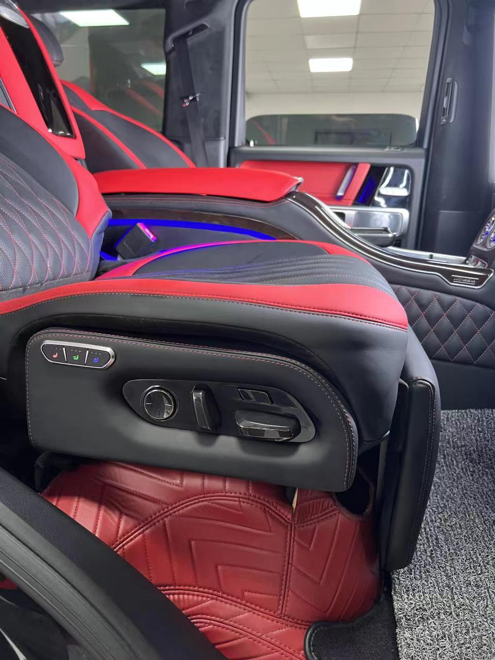 Премиальные сиденья Forza для Mercedes-Benz G-Class W463 / W464 / W463A Мерседес Гелик гелентваген