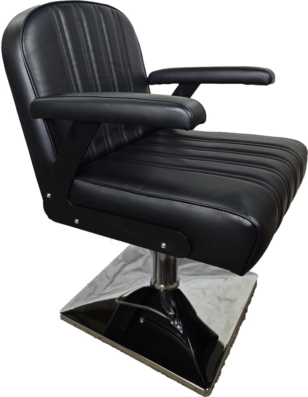 photo_5467632288981437451_y