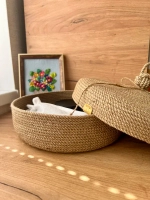 Корзинка плетёная из джута для хранения с крышкой