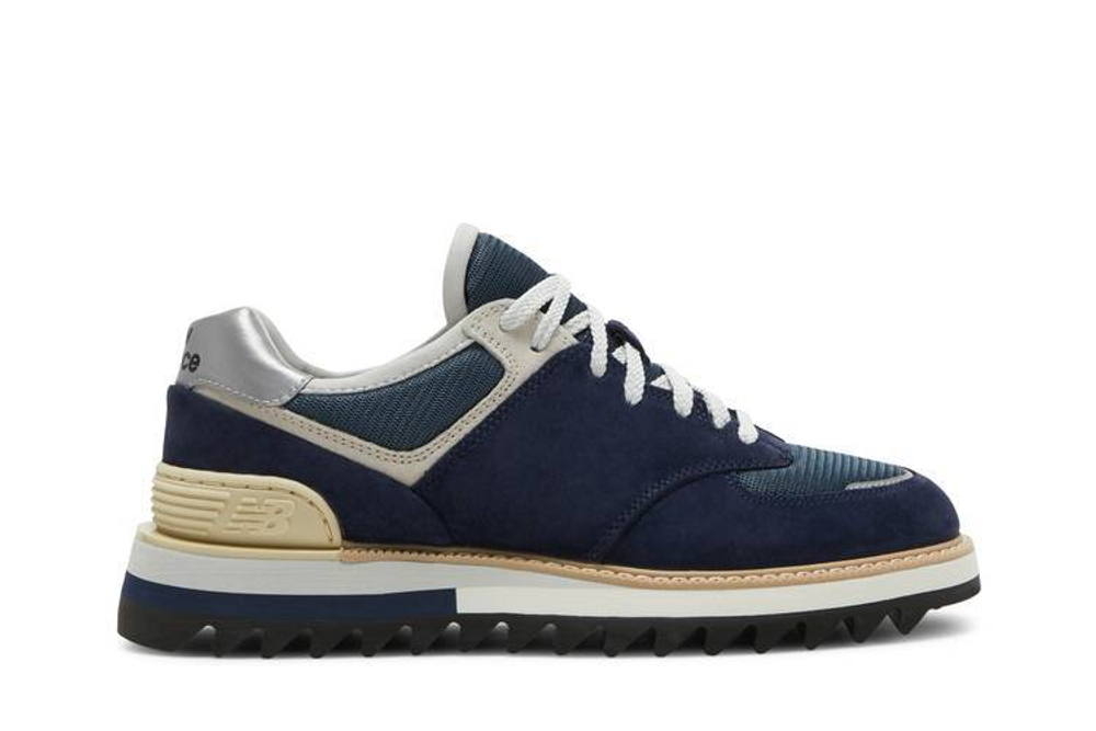 Trackster new balance deals