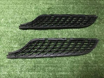 Решетка радиатора Mercedes CLA C117 (2013-2019)