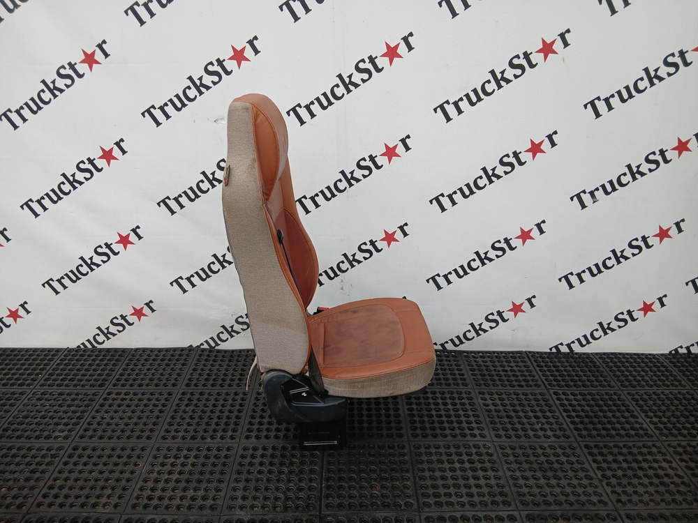 Сиденье пассажирское механическое 2023г.