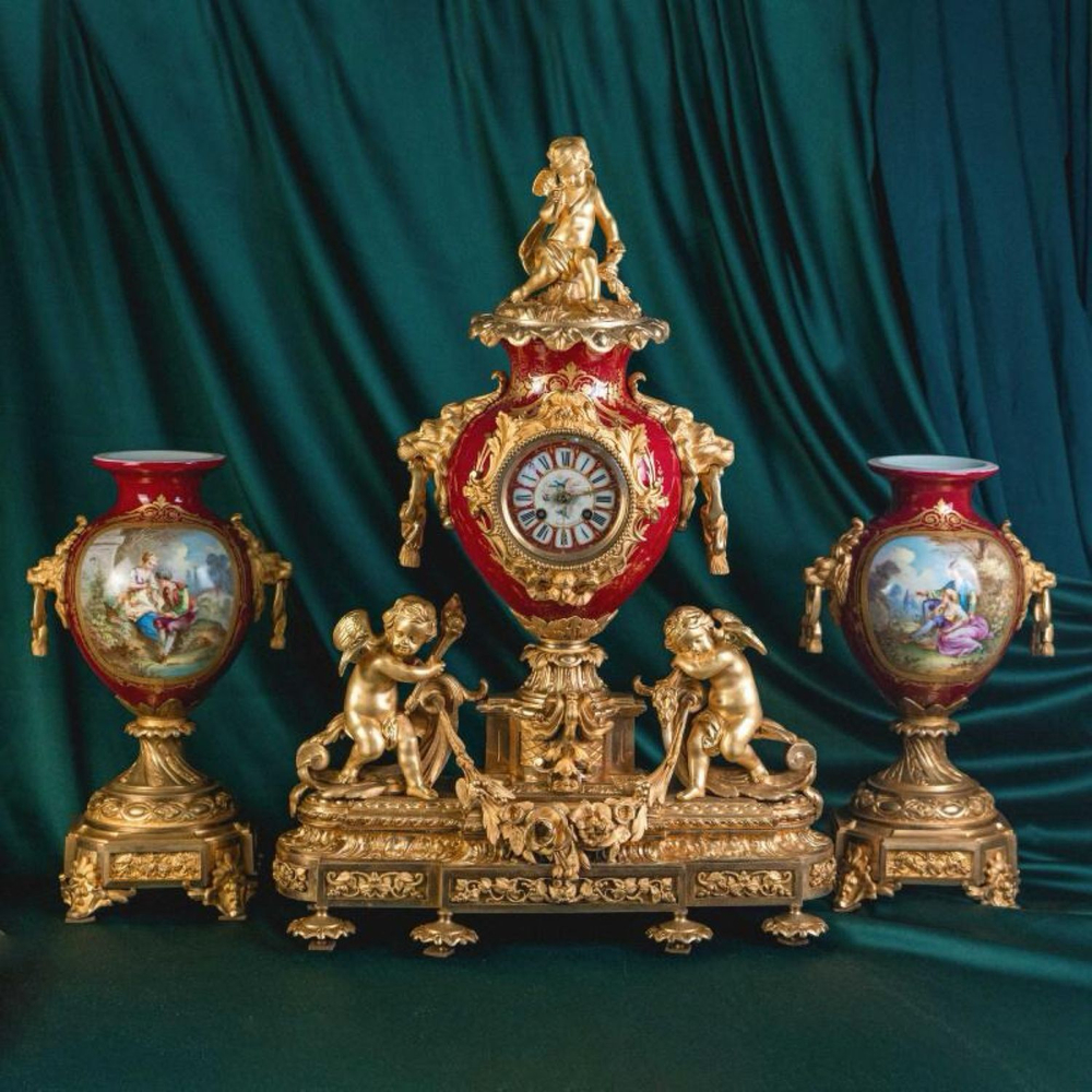 Винтаж: Часовой гарнитур в стиле Людовика XVI