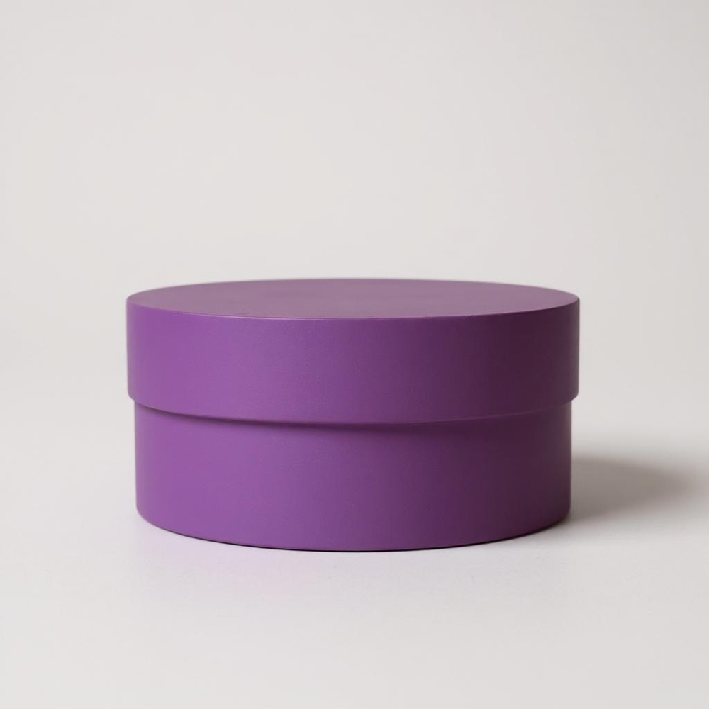 Плотная короткая круглая коробка(без ручек).Цвет: Лиловый.